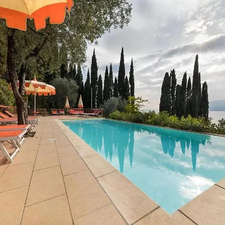 Le Dimore 2 Torri Del Benaco