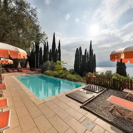 Le Dimore 2 * Torri Del Benaco