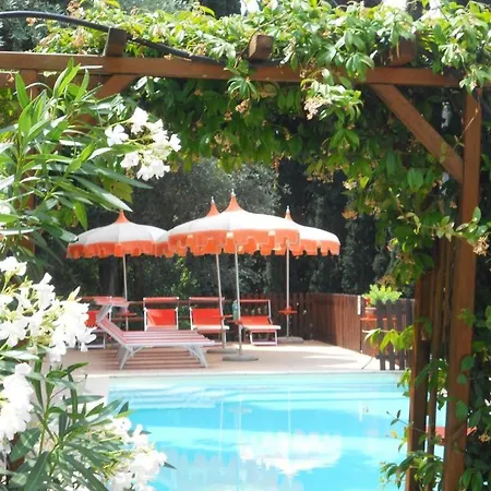 Le Dimore 2 * Torri Del Benaco