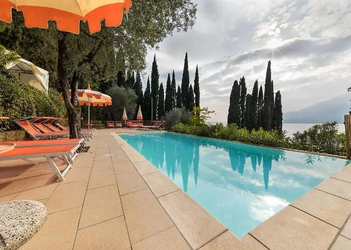 Le Dimore 2 Torri Del Benaco