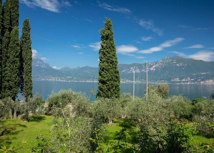 Lägenhet Le Dimore 2 Torri Del Benaco