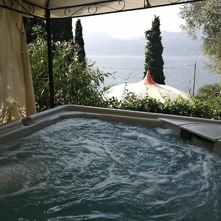 Le Dimore 2 Apartmán Torri Del Benaco