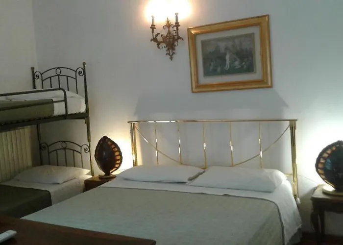 Le Dimore 2 * Torri Del Benaco